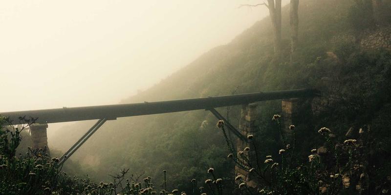 医疗设备安全生命线：杰士电缆如何满足电气设备与电力电缆的严苛标准