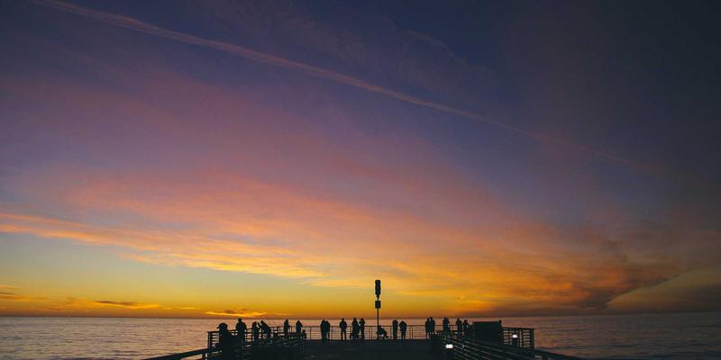 杰士低烟无卤电缆：地铁与隧道公共交通电气设备的安全守护者